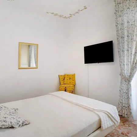 Residenza Roma Apartment Alassio