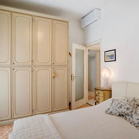 Residenza Roma Apartment *